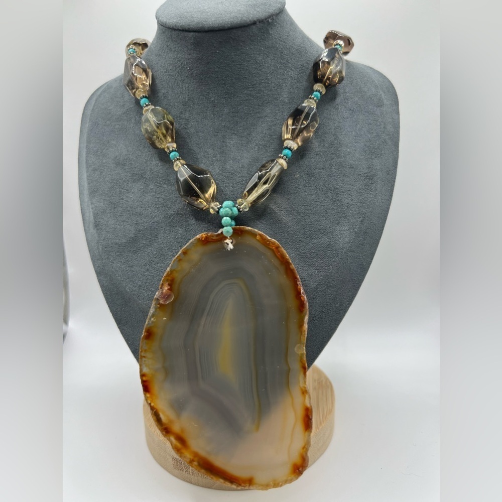 Vintage Smokey quarts and agate pendant necklace